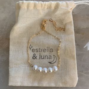 Estrella &Luna Freshwater Pearl 14K Bracelet